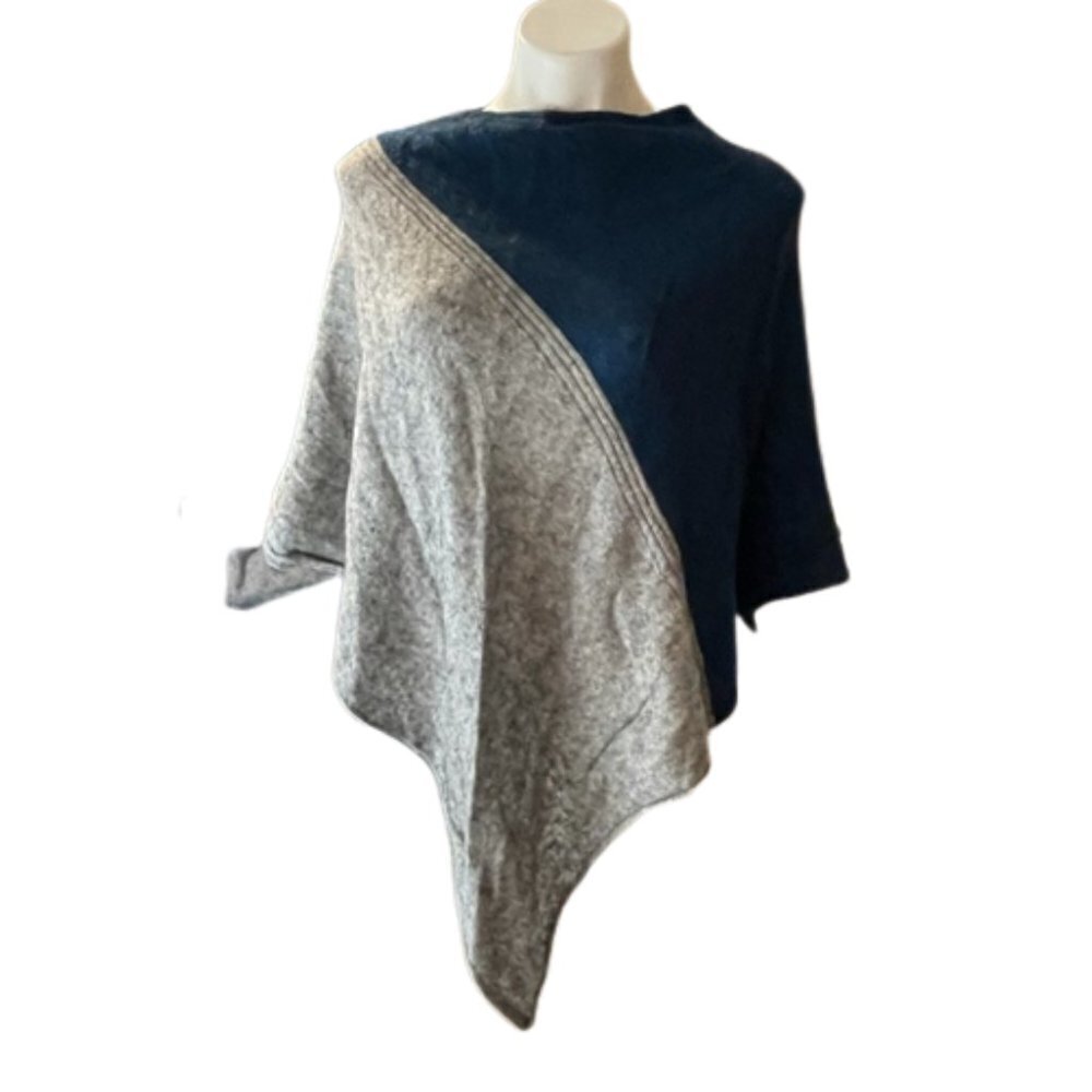 CELESTE Cashmere  wool blend Women's Poncho Grey Blue One Size